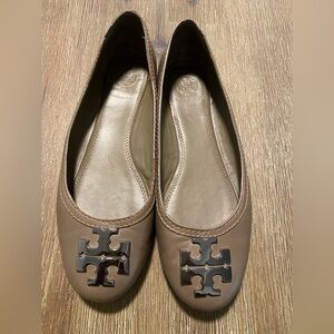 Tory Burch Carbon Grey flat Ballet